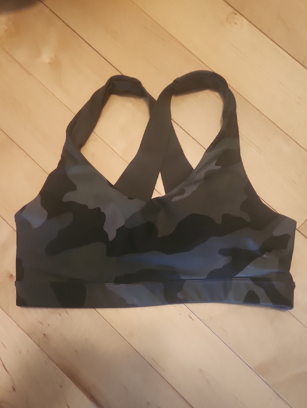 🪻 [3/20$] Green Camo Sports Bra
